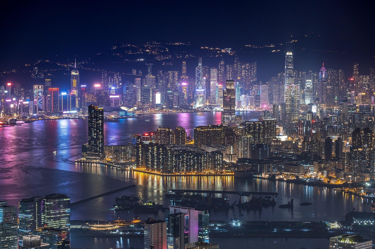 鄧中華：香港應以「可見之手」打破既得利益