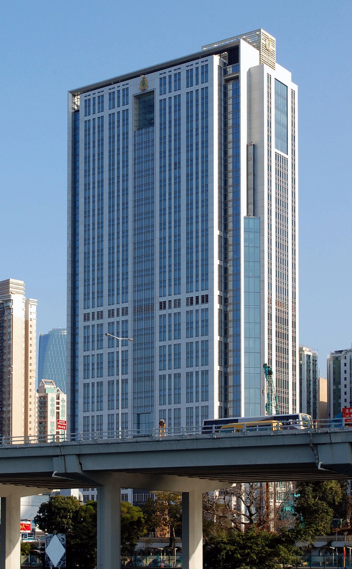 海關連日截獲兩宗機場販毒案 檢逾九公斤毒品市值約437萬
