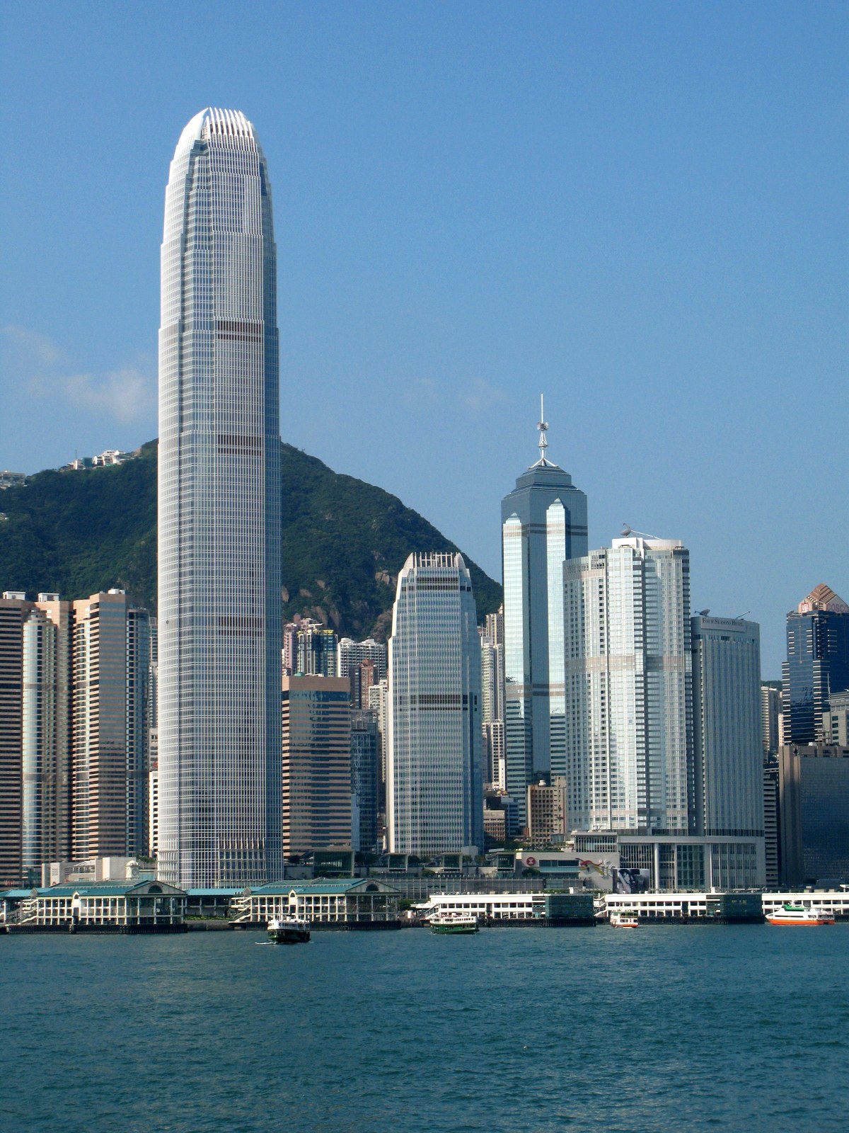 港府首個五年規劃：擴大人民幣內地以外使用列優先