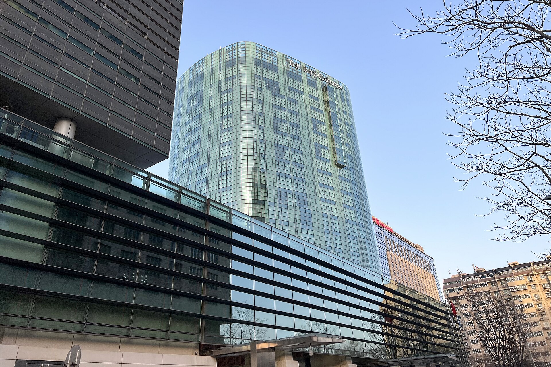 金融街論壇年會：一行兩局一會集體發聲 政策利率將「換錨」