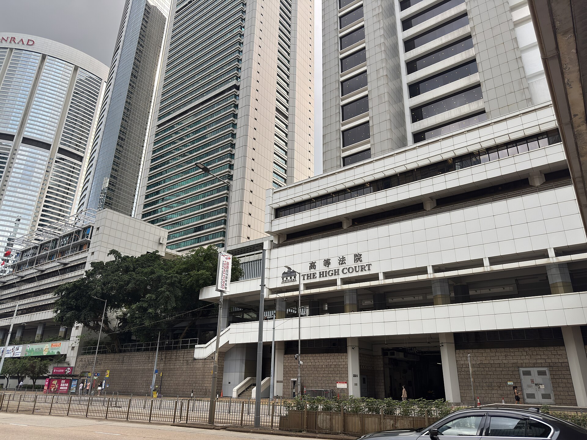 蔡天鳳案續審｜友人指鄺港智似富有坐勞斯萊斯 交新女友後曾求助搬遷